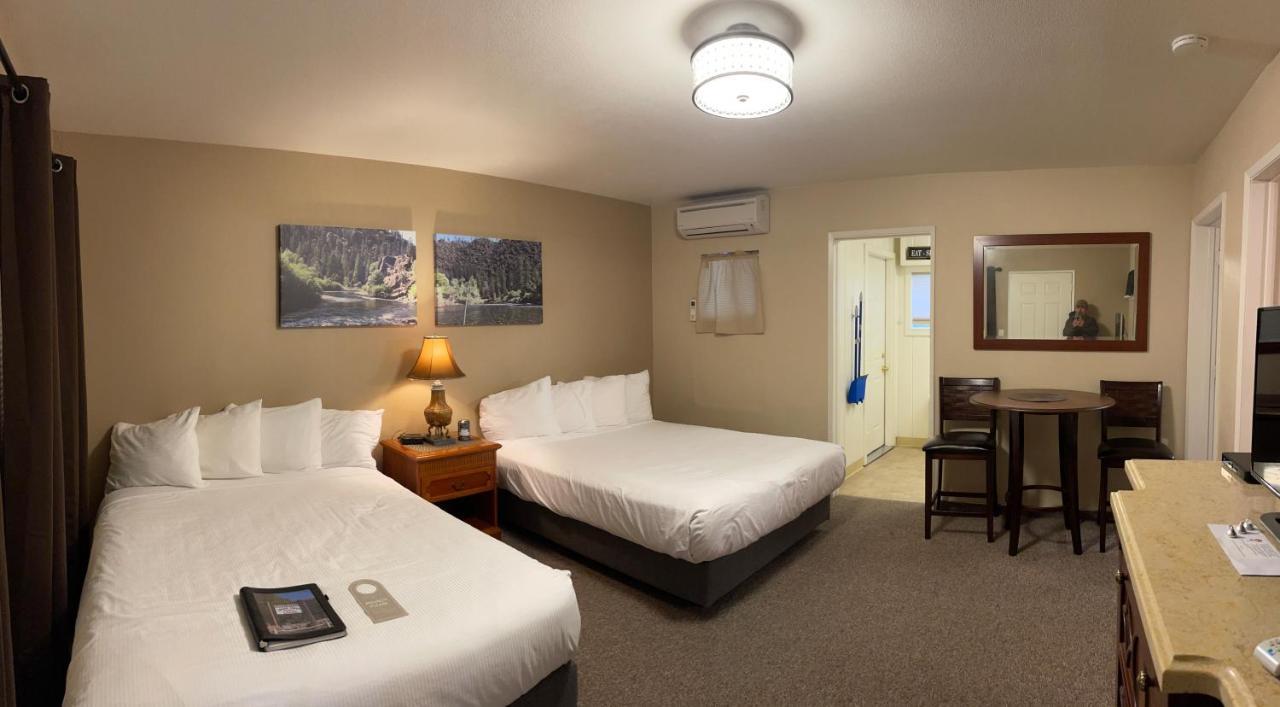 Indian Creek Lodge Douglas City 外观 照片