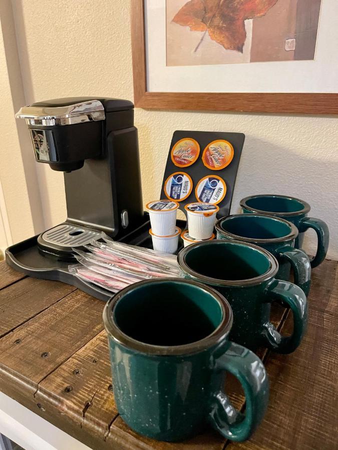 Indian Creek Lodge Douglas City 外观 照片