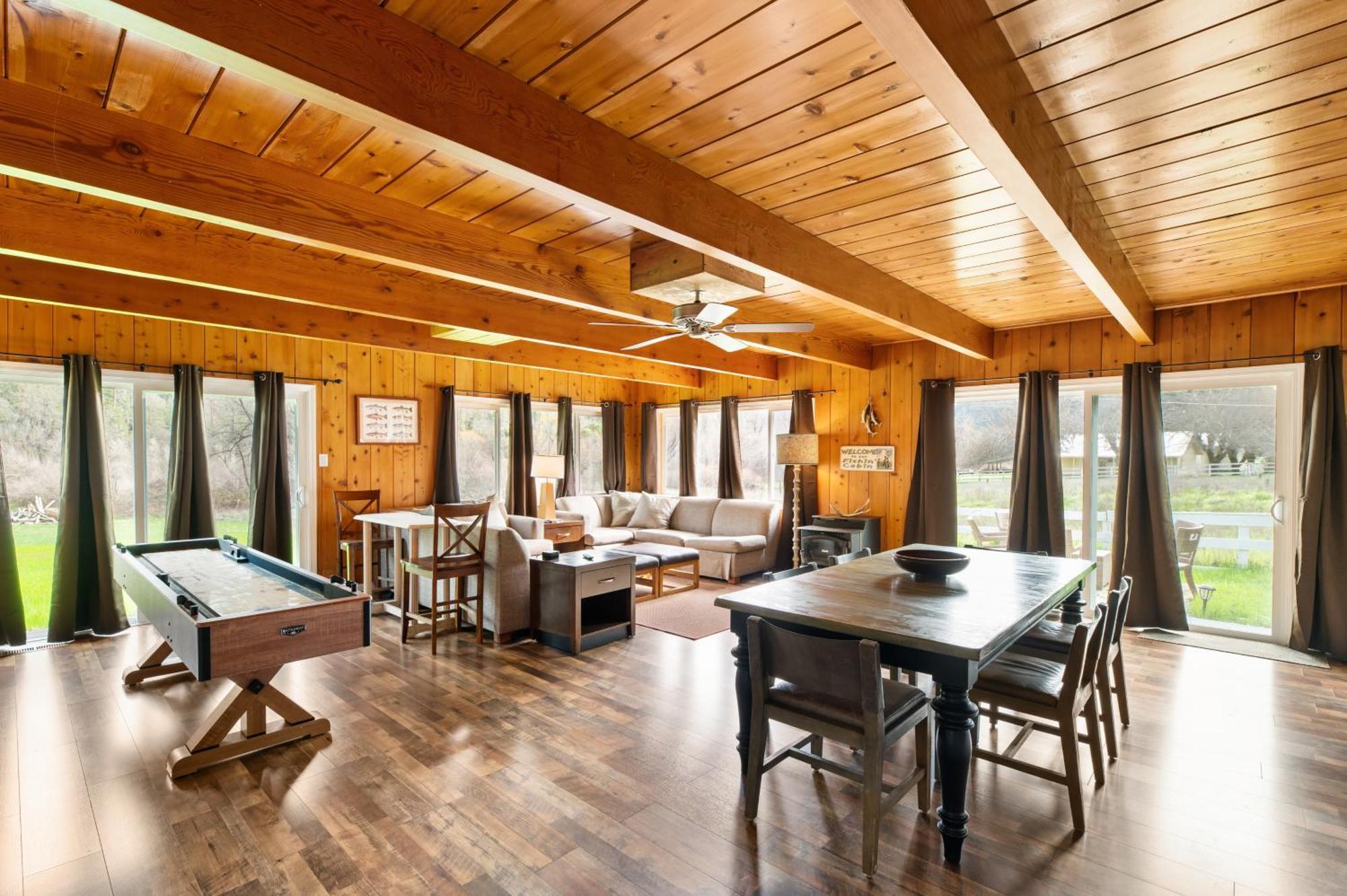 Indian Creek Lodge Douglas City 外观 照片