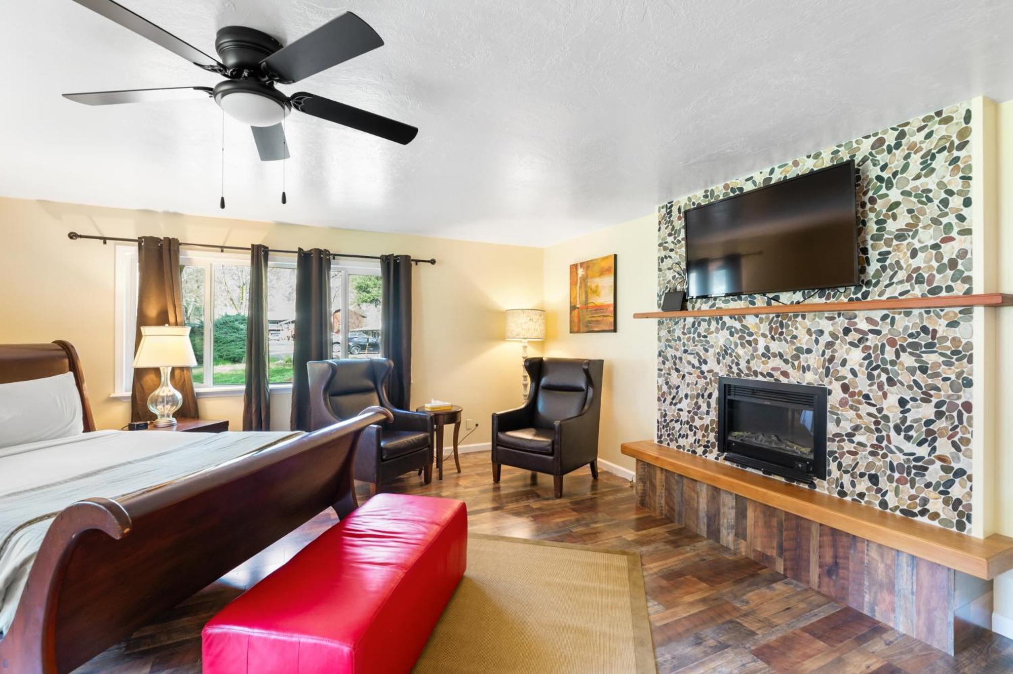 Indian Creek Lodge Douglas City 外观 照片